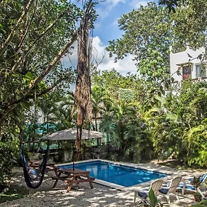 Hotel Mango ***
